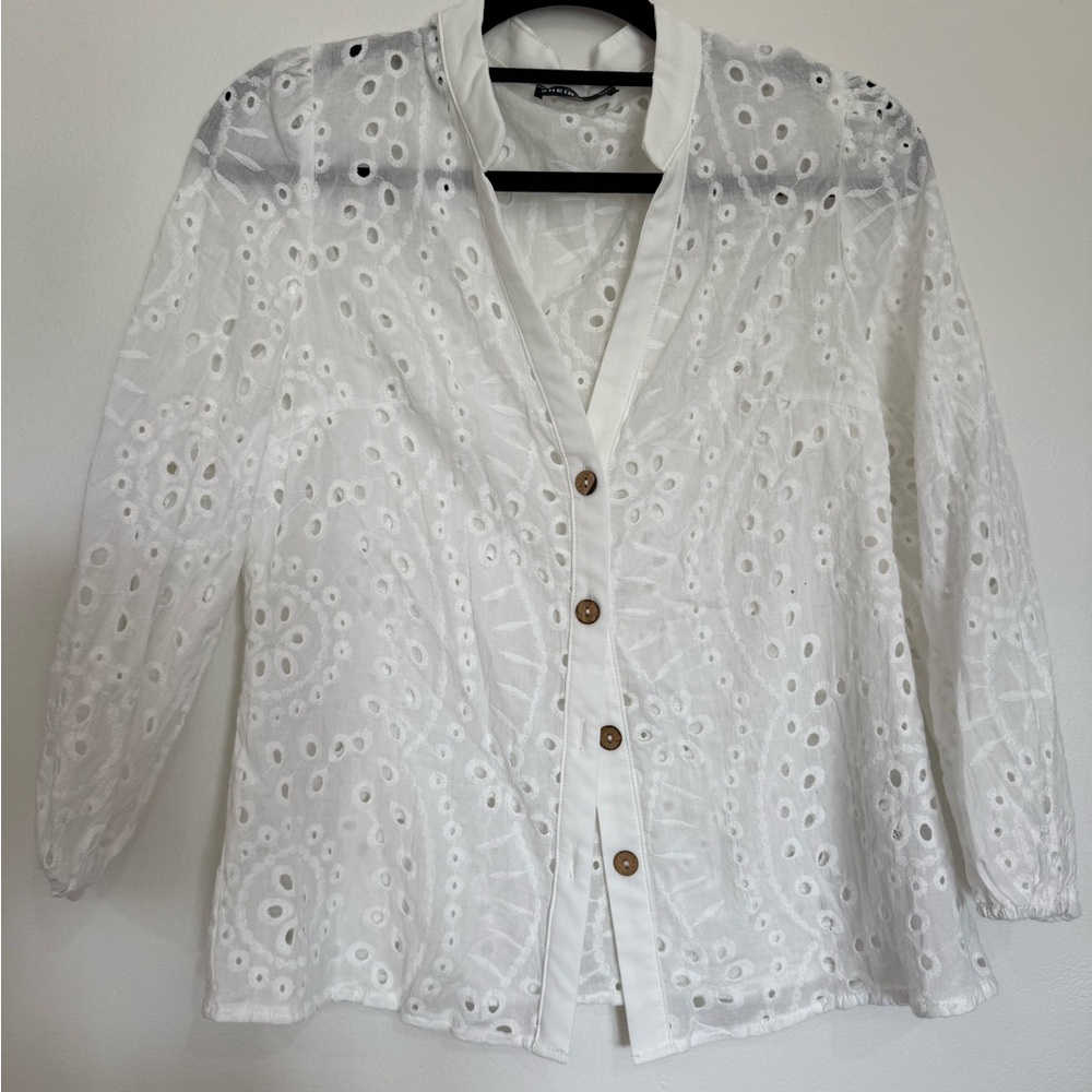 SHEIN White Eyelet Button-Up Blouse